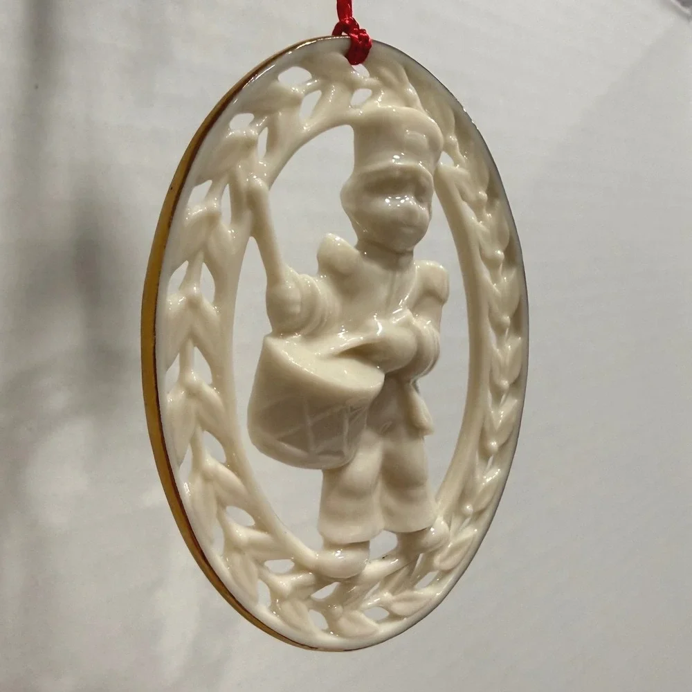 Vintage Lenox Porcelain Little Drummer Boy Christmas Ornament Oval Gold Trim 3